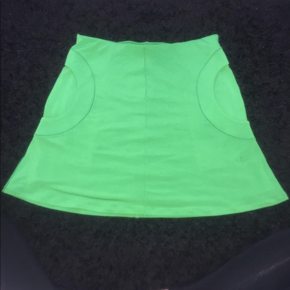 NWOT retro Green skirt